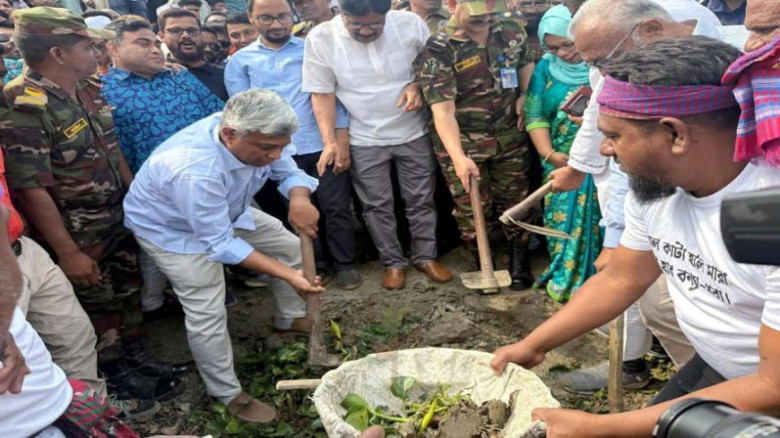 কেশবপুরে বুড়ুলি খাল পুনঃখনন কাজের উদ্বোধন