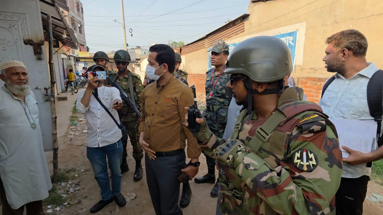 গাজীপুরে গ্যাস সিলিন্ডার মজুদ ও অতিরিক্ত দামে বিক্রি, সেনাবা