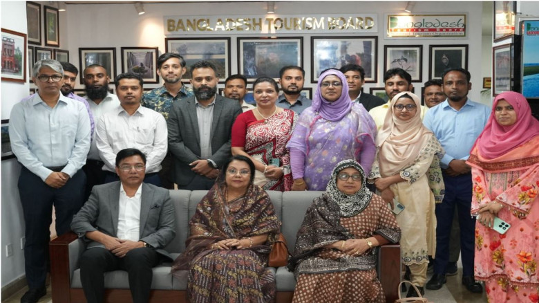 পর্যটন খাতে গতি আনতে উদ্ভাবনী উদ্যোগের আহ্বান বেসামরিক বিমান পরিবহন ও পর্যটন মন্ত্রী ও প্রতিমন্ত্রীর