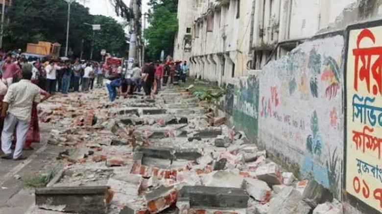 মিরপুরে দেয়ালধসের ঘটনায় নিহত বেড়ে ২