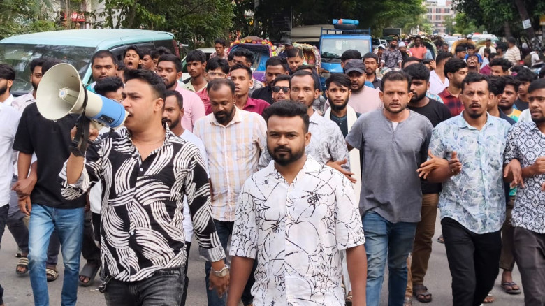 আওয়ামী লীগের লকডাউনের প্রতিবাদে ৫১ নং ওয়ার্ড উত্তরা পশ্চিম