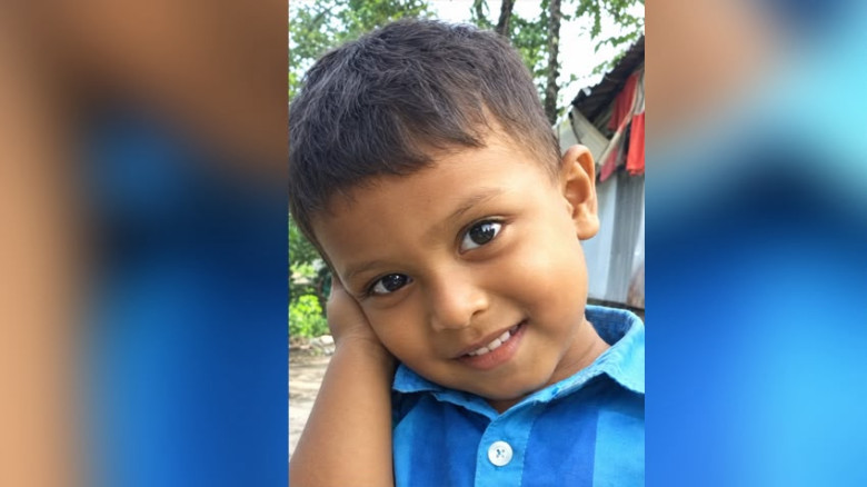 নিখোঁজের দুই দিন পর খাল থেকে শিশুর বস্তাবন্দি মরদেহ উদ্ধার