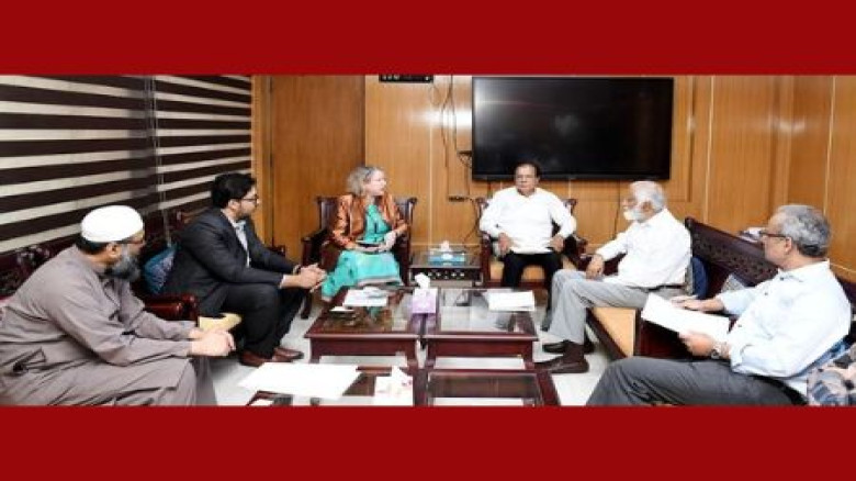 দুর্যোগ ব্যবস্থাপনা ও ত্রাণমন্ত্রীর সাথে বাংলাদেশে নিযুক্ত 
