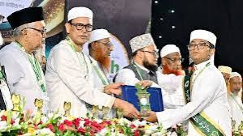 নৈতিক শিক্ষার অভাবে সমাজে মূল্যবোধের অবক্ষয় ও পারস্পরিক শ্রদ